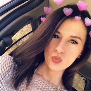 Meet your Posher, Lindsey